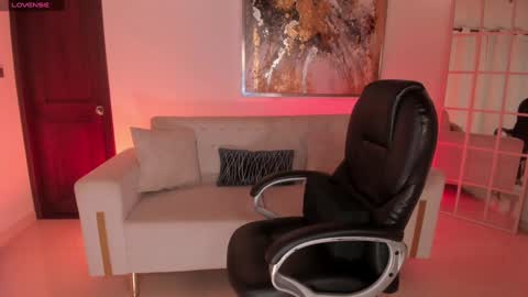 LISA MONROE online show from December 2024 08:55:02 AM