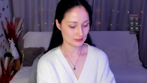 Snapshot of lisamooore chatting on January 2025 01:22:01 PM Lisa Moore online show from January 2025 01:22:01 PM