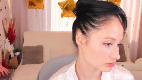 Snapshot of lisamooore chatting on September 2025 03:07:02 AM Lisa Moore online show from September 2025 03:07:02 AM