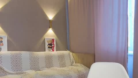 Snapshot of lisandrazieba chatting on April 2026 01:41:01 PM Kira online show from April 2026 01:41:01 PM