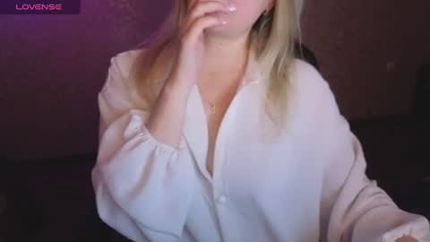 Anna online show from June 2026 10:54:02 PM