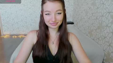 lissa_cristal_ online show from June 2026 10:19:02 AM