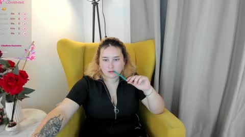 Lissa online show from November 2025 10:27:01 AM