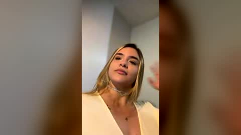 Snapshot of lissa_monroe_ chatting on June 2026 03:49:02 PM lissa_monroe_ online show from June 2026 03:49:02 PM
