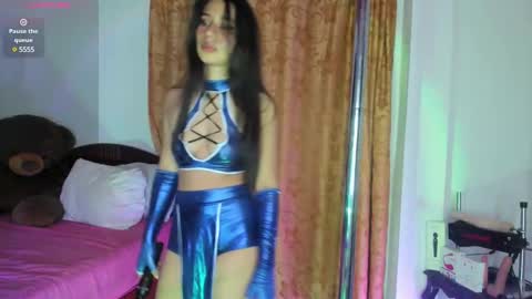 Snapshot of lissa_petitee chatting on February 2025 12:37:01 AM lissa_petitee online show from February 2025 12:37:01 AM