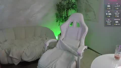 Alexa online show from February 2026 08:27:01 PM