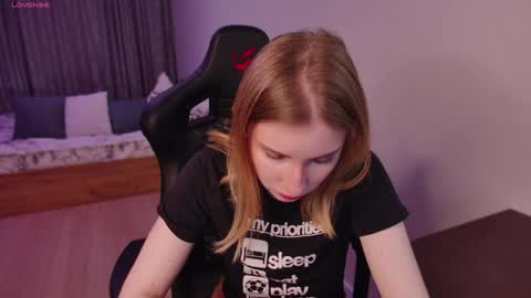 Lissa online show from January 2025 09:57:02 AM