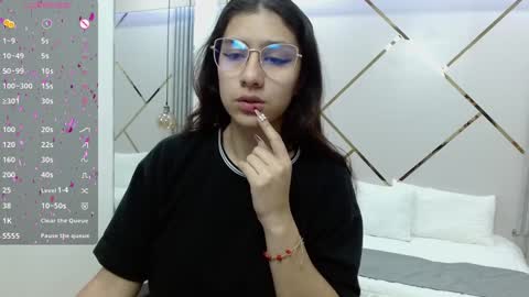 Snapshot of lita_rogers chatting on December 2024 01:27:02 PM Lita online show from December 2024 01:27:02 PM