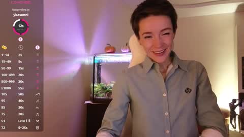 Alisa online show from October 2025 09:10:02 PM