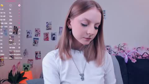 Snapshot of little__caprice chatting on April 2026 07:23:02 AM Bella online show from April 2026 07:23:02 AM