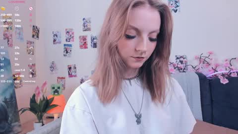 Snapshot of little__caprice chatting on May 2026 07:27:01 AM Bella online show from May 2026 07:27:01 AM