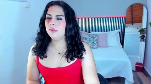 Snapshot of little_alli chatting on May 2026 12:30:02 AM L I T T L E A L L I online show from May 2026 12:30:02 AM