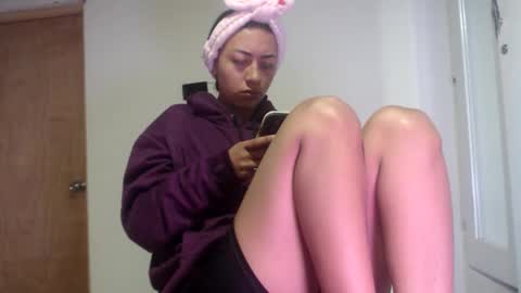 Snapshot of little_aphrodite2 chatting on March 2026 12:20:02 PM Aliciaparaisss online show from March 2026 12:20:02 PM