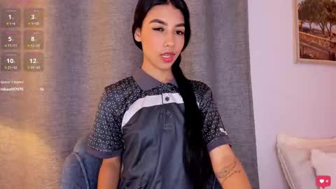 Snapshot of little_caprice_x chatting on March 2025 07:09:02 PM Ana online show from March 2025 07:09:02 PM