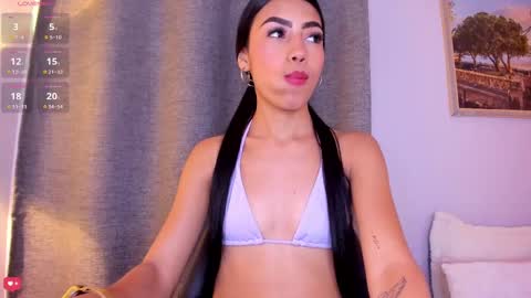 Snapshot of little_caprice_x chatting on September 2025 07:49:01 PM Ana online show from September 2025 07:49:01 PM