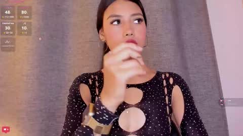 Snapshot of little_caprice_x chatting on October 2025 07:25:02 PM Ana online show from October 2025 07:25:02 PM