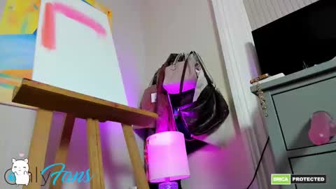 Veronica and Alex online show from December 2025 01:14:01 AM