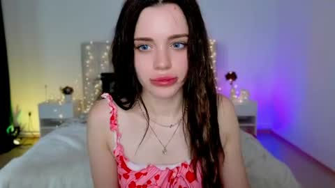 Snapshot of little_cuti1e chatting on June 2026 10:27:01 AM Kathrine online show from June 2026 10:27:01 AM