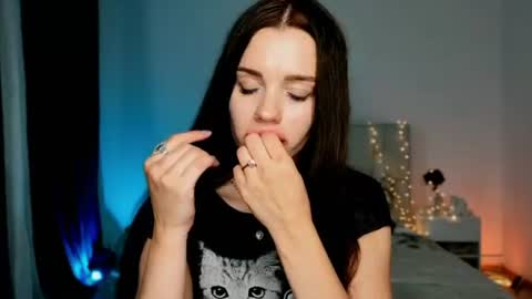 Snapshot of little_cuti1e chatting on July 2026 10:13:02 AM Kathrine online show from July 2026 10:13:02 AM