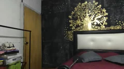 Diablita online show from April 2026 11:24:02 PM