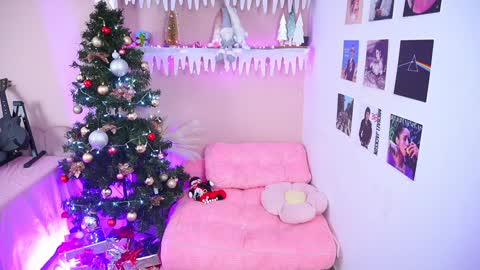 Little Effy online show from December 2024 02:52:01 AM