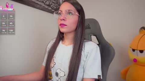 Help me reach 100 likes online show from October 2025 07:13:01 PM