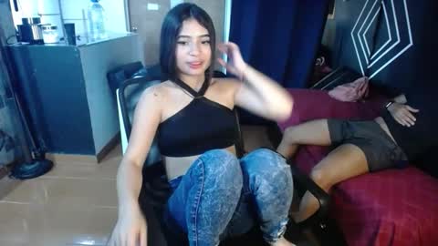 Snapshot of little_kmi chatting on November 2025 06:09:02 PM little_kmi online show from November 2025 06:09:02 PM