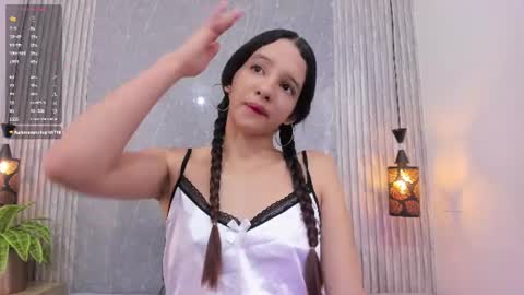 Snapshot of little_melody1 chatting on June 2026 01:37:01 PM little_melody1 online show from June 2026 01:37:01 PM