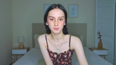 Snapshot of little_mollee chatting on September 2025 09:15:01 PM little_mollee online show from September 2025 09:15:01 PM