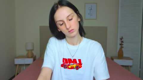 Snapshot of little_mollee chatting on September 2025 09:38:02 PM little_mollee online show from September 2025 09:38:02 PM