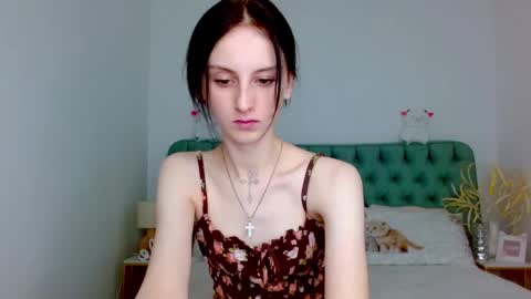Snapshot of little_mollee chatting on September 2025 09:50:01 PM little_mollee online show from September 2025 09:50:01 PM