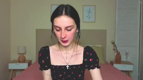 Snapshot of little_mollee chatting on October 2025 09:04:02 PM little_mollee online show from October 2025 09:04:02 PM