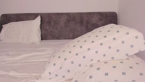 hey im anna online show from January 2025 11:45:02 AM