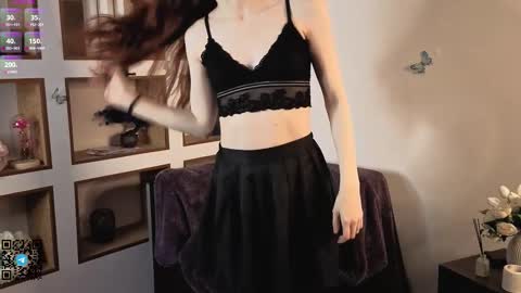 Snapshot of little_red_rosy chatting on September 2025 04:27:02 AM Rosy online show from September 2025 04:27:02 AM