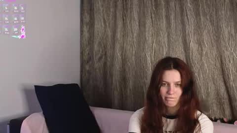 Snapshot of little_red_rosy chatting on November 2025 04:38:01 AM Rosy online show from November 2025 04:38:01 AM