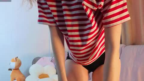 Snapshot of little_red_rosy chatting on February 2026 04:31:01 AM Rosy online show from February 2026 04:31:01 AM