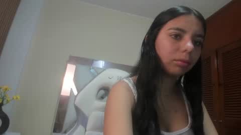little_ssweet online show from June 2026 01:26:01 PM