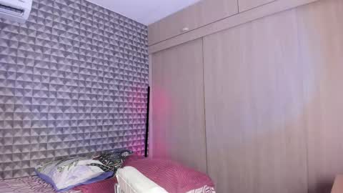 alex online show from March 2026 12:55:02 PM