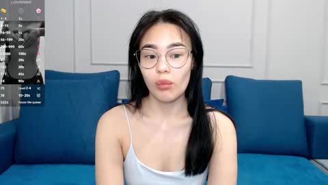 Snapshot of little_v1rgin_angel chatting on March 2025 11:29:02 AM Kwan online show from March 2025 11:29:02 AM