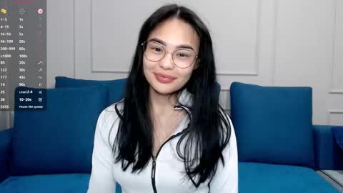 Snapshot of little_v1rgin_angel chatting on March 2025 06:23:02 PM Kwan online show from March 2025 06:23:02 PM