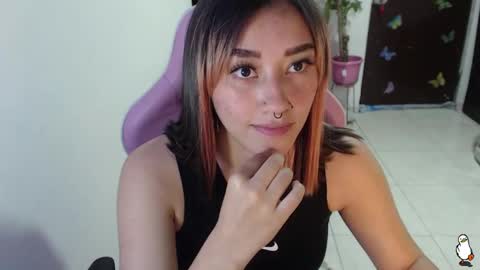 Snapshot of littleangelx_m chatting on October 2025 11:46:01 PM Daniela online show from October 2025 11:46:01 PM