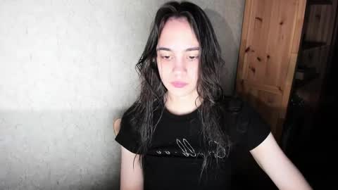 Snapshot of littleashleyy chatting on December 2025 12:34:02 PM littleashleyy online show from December 2025 12:34:02 PM