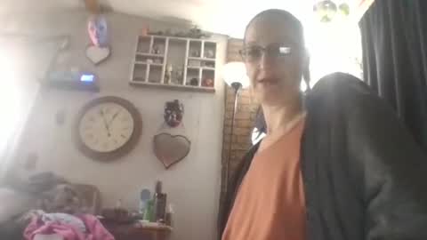 Sady Jayne online show from December 2025 06:00:01 AM