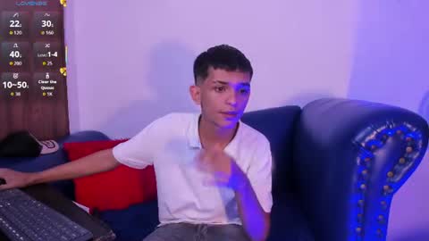 Snapshot of littlecum18 chatting on July 2026 03:19:02 AM Pipe online show from July 2026 03:19:02 AM