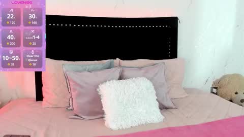  Violet  Alyson  online show from November 2025 04:22:02 AM