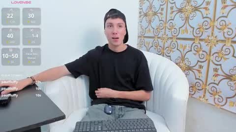 DANNY online show from November 2025 07:35:01 PM