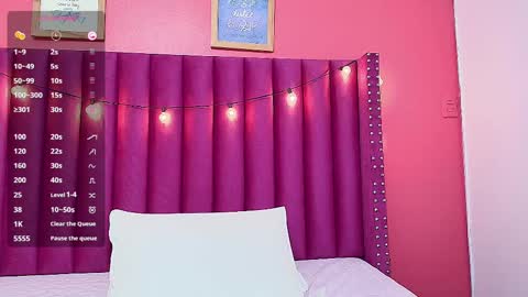 Emily  online show from February 2025 05:56:02 AM