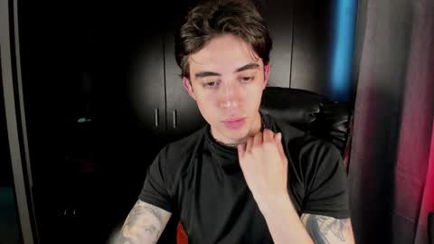 Snapshot of littleferxxo chatting on November 2025 07:01:02 PM Ferxxo online show from November 2025 07:01:02 PM