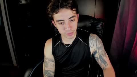 Snapshot of littleferxxo chatting on November 2025 06:19:02 PM Ferxxo online show from November 2025 06:19:02 PM