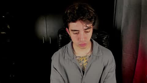 Snapshot of littleferxxo chatting on December 2025 04:57:02 PM Ferxxo online show from December 2025 04:57:02 PM